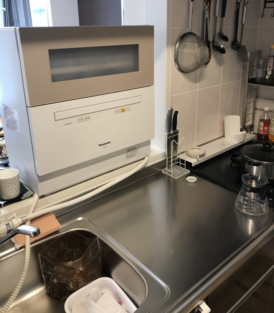 パナソニック　食器洗い乾燥機　NP-TM9-W